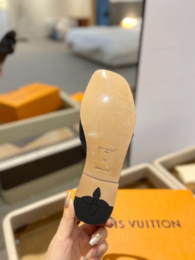 Louis Vuitton Slippers